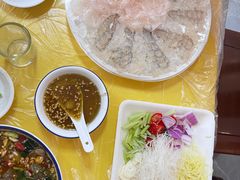 -官塘陈记鱼生·潮汕砂锅粥·牛肉火锅(潮枫路总店)