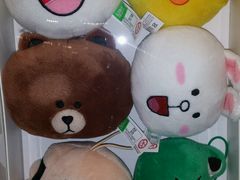 -LINE FRIENDS Garosu-gil Flagship Store