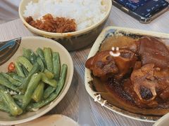 猪脚饭-圆宝台湾小吃(迎津街店)