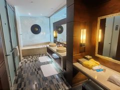 -海南清水湾莱佛士酒店