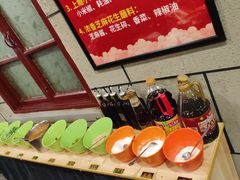 -超越炭火牛蛙火锅鸡(河东店)