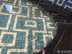 -弘安丽水温泉酒店