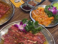 -明洞阿姨·韩式酱蟹烤肉·创意料理(三元桥店)