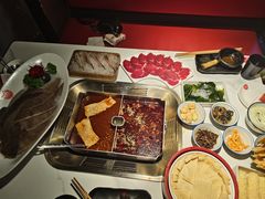 -九鼎轩脆毛肚火锅(南京东路店)