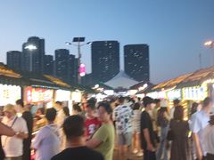 -塔湾兴顺国际观光夜市
