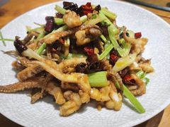 香辣鱿鱼头-四合院海鲜小厨(旱西关店)