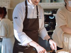 -VERIE BAKEHOUSE
