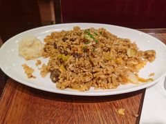 火山牛肉炒饭-玛格萝妮比萨屋(陆家浜路店)