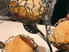 霸王酥皮叉烧包-避风塘(宝山万达店)