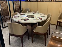 -七欣天香辣蟹火锅(闵行浦江欢乐颂店)