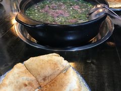 -乐山食古香跷脚牛肉