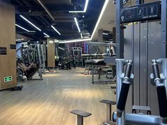 -威克健身游泳(万菱汇店)