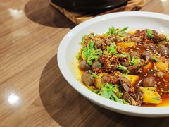 -有红鸡毛店·川菜(建设路店)