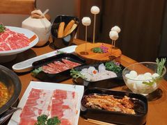 -佬土鹅肠火锅(中建大观店)