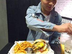 -Grinder 绞肉机汉堡(武定路店)