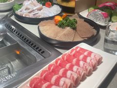 -海底捞火锅(新松江路生日主题店)