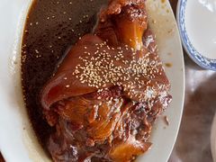 -巷子深菜馆·津门肘子(滨海店)