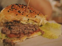 特制牛肉汉堡-EN SPACE恩空间