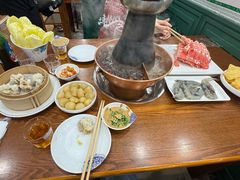 -楼外楼大刀肉传统火锅居(博学路店)