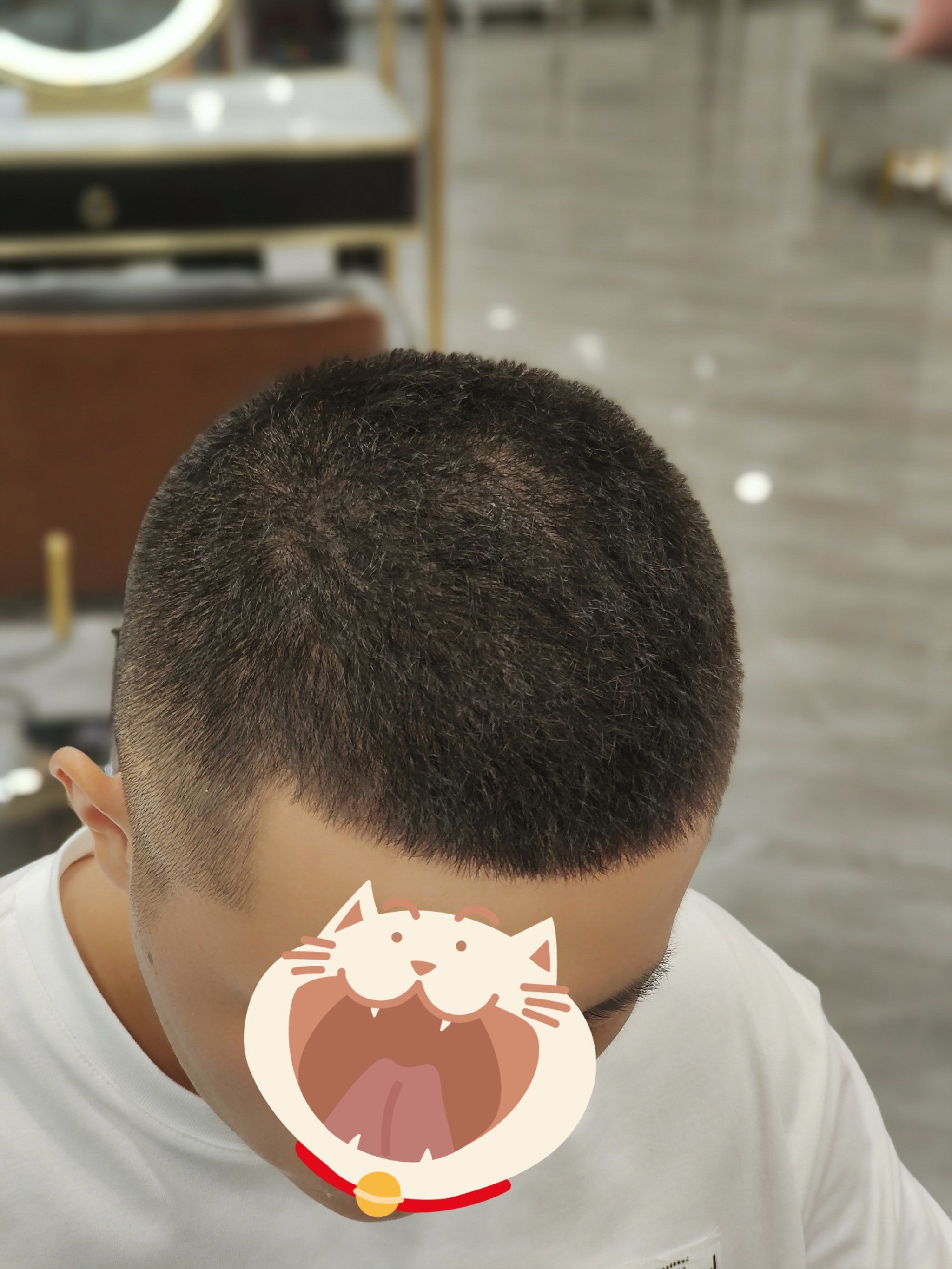 男士寸头