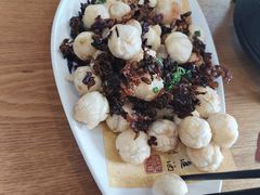 -新天明砂锅鱼头煲