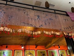 -香巴拉云南餐厅(华莱坞店)
