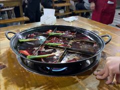 -正南齊北重庆老火锅(光华村直营店)