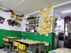 大堂-做了不起的80后