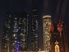 -阿提哈德塔