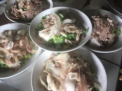 -赵姐猪耳朵饭店