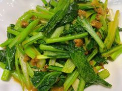 油渣炒青菜-宋庄魁元艺术餐厅