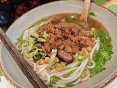 -百春原湖南牛肉粉(百联世纪店)