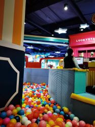 -LuckyStar幸运星家庭娱乐中心(东莞国贸店)