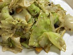 手撕包菜-满堂春特色餐馆