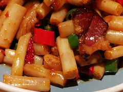 藕带炒腊肉-薇酌饮·陕西菜(南门外店)