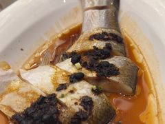 -万龙洲海鲜(大兴绿地缤纷城店)