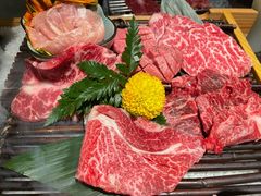 -铭牛烧肉·和牛海鲜自助(高新月牙湖店)