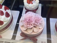 -花花卷卷·鲜食蛋糕(静安久光百货店)