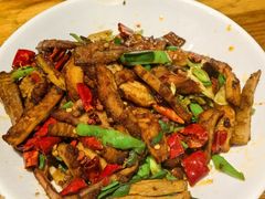 -柴窝堡22号辣子鸡·传承新疆菜