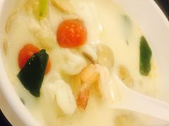 -J Daeng Seafood
