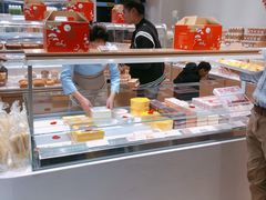 面包甜点陈列柜-好利来(熙地港店)