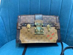 -妃鱼奢侈品回收寄卖(太古汇店)