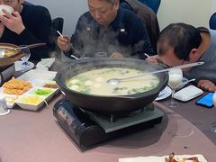 -香山湖家家宴(中山陵店)