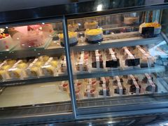面包甜点陈列柜-大快乐烘焙坊(沙井店)