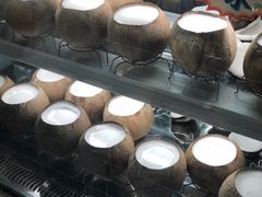 -椰爺爺·椰子冻砵仔糕