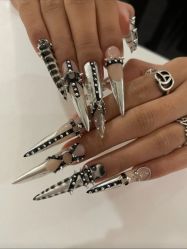 -171 Naillife