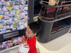 -雍容荟帝王蟹活龙虾展台自助(IFS黑金店)