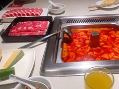 -海底捞火锅鲜切牛肉主题店(长寿路店)