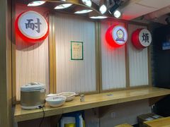 -呷佬·长沙手工米粉(金沙江路店)