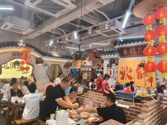 -来龍儿鲜切牛肉自助老火锅